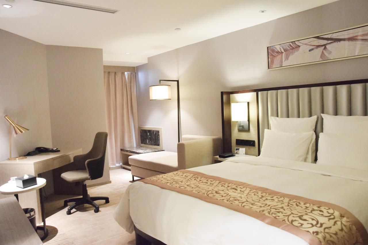 Longquanyi Rayfont Hotel Chengdu מראה חיצוני תמונה