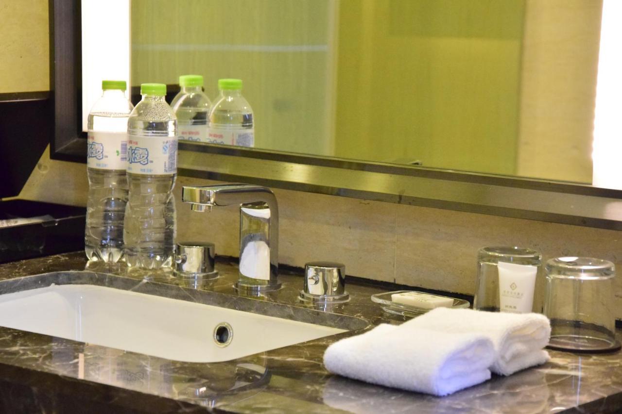 Longquanyi Rayfont Hotel Chengdu מראה חיצוני תמונה